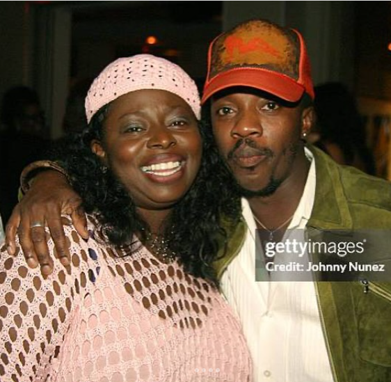 The late legendary R&B musician Angie Stone with Anthony Hamilton. Picture: Instagram@AnthonyHamilton/Johnny Nunez