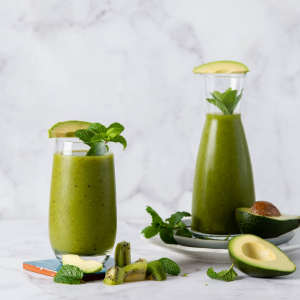 Homemade Avocado, kiwi and mint smoothie