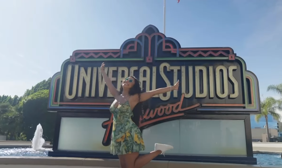 With her inner kid shining bright and living her best life, Minnie Dlamini joyfully strikes a pose outside Universal Studios. Picture: Instagram@MinnieDlamini