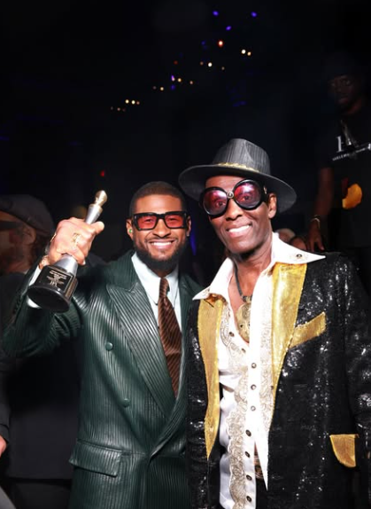 Suited up and all smiles: Usher celebrated his Virgil Abloh Award win in style at Harlem’s Fashion Row’s exclusive fashion event. Picture: Instagram@Usher