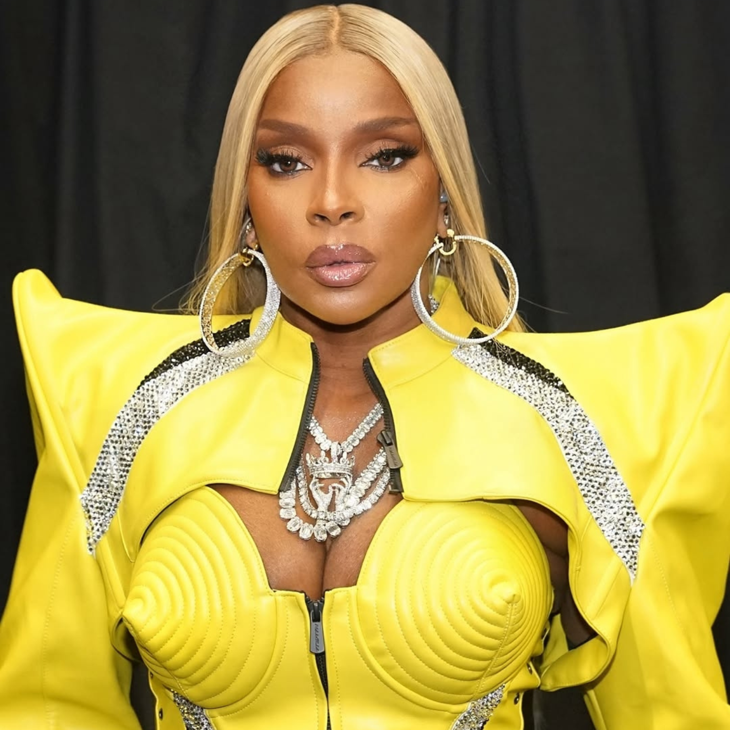 Singer Mary J Blige