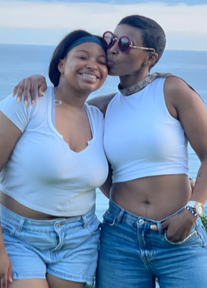 Reality TV star Slee Ndlovu sharing a sweet kiss on her oldest daughter Bayanda Mnguni’s cheek. Picture: Instagram@SleeNdlovu