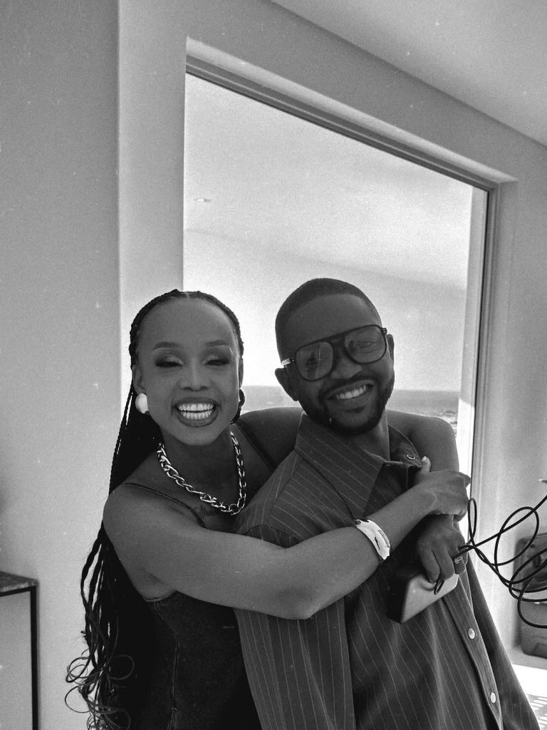 Ntando and Una pictured during one of their happiest moments. Picture: Instagram@NtandoRambani