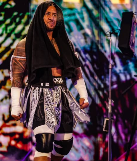 Solo Sikoa in the WWE arena, dressed in his ring gear, heading to the ring for his match. Picture: Instagram@Rikishi