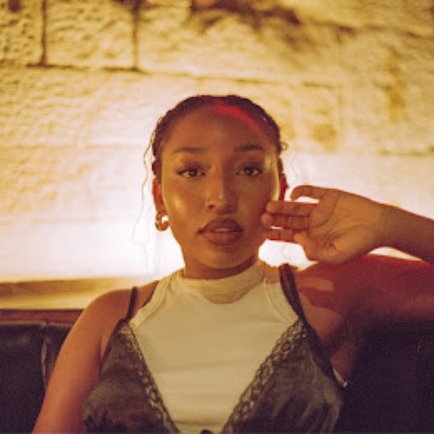 Australian Singer CHIRAI’s Debut Single “Blueberry Skies” Hits Big in SA