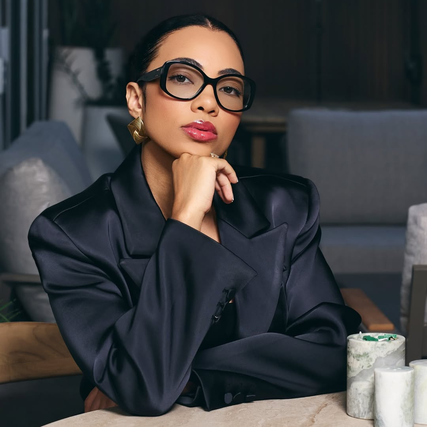 Actress Amanda du-Pont